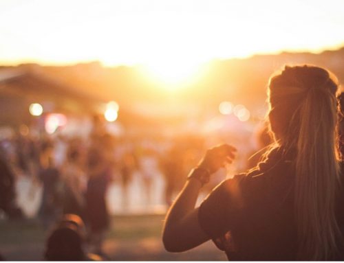 Los movimientos culturales del verano: emociones, estéticas y narrativas que están reescribiendo la comunicación de marca